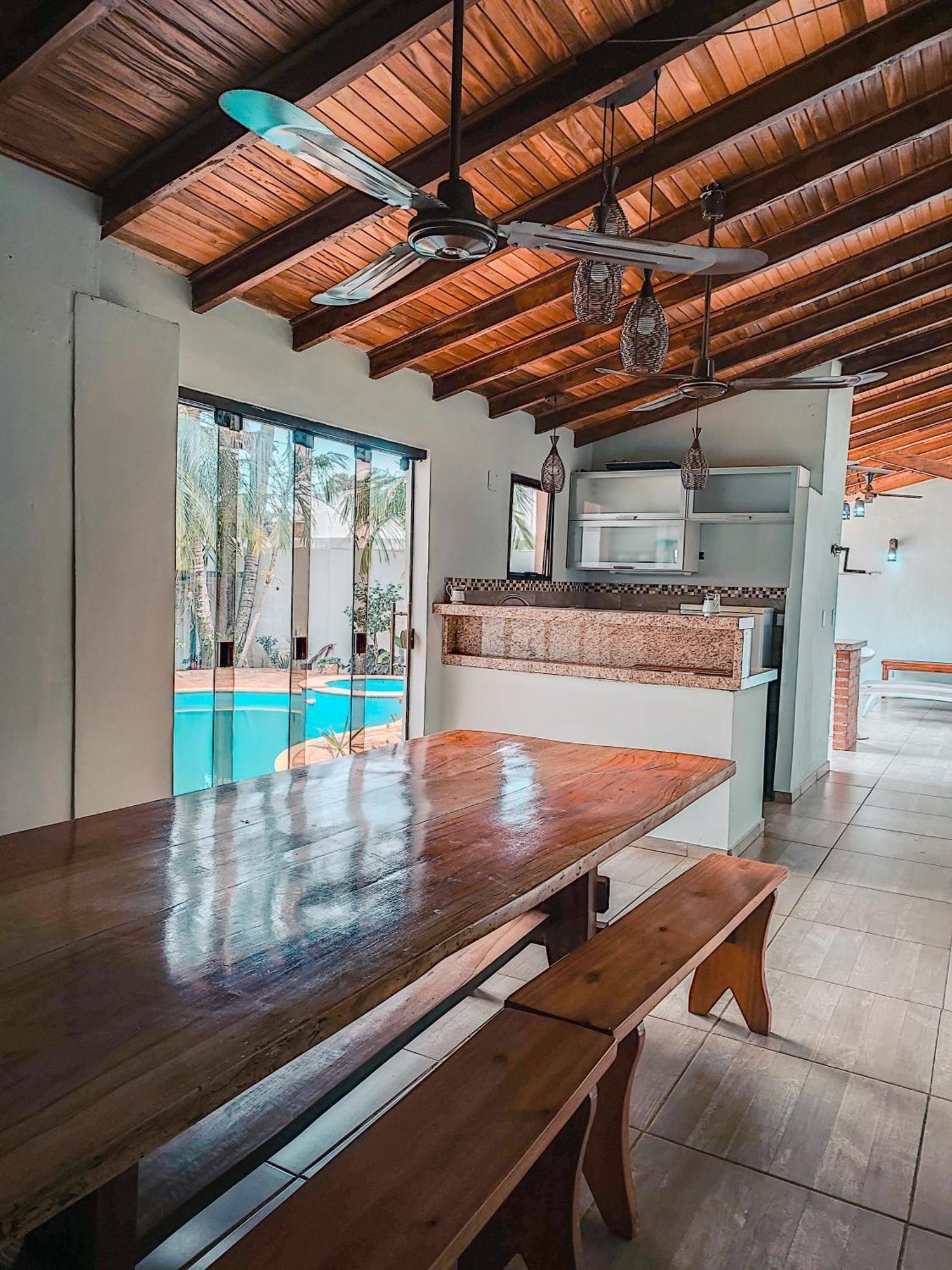 Encantadora Casa Con Piscina Puerto Iguazu